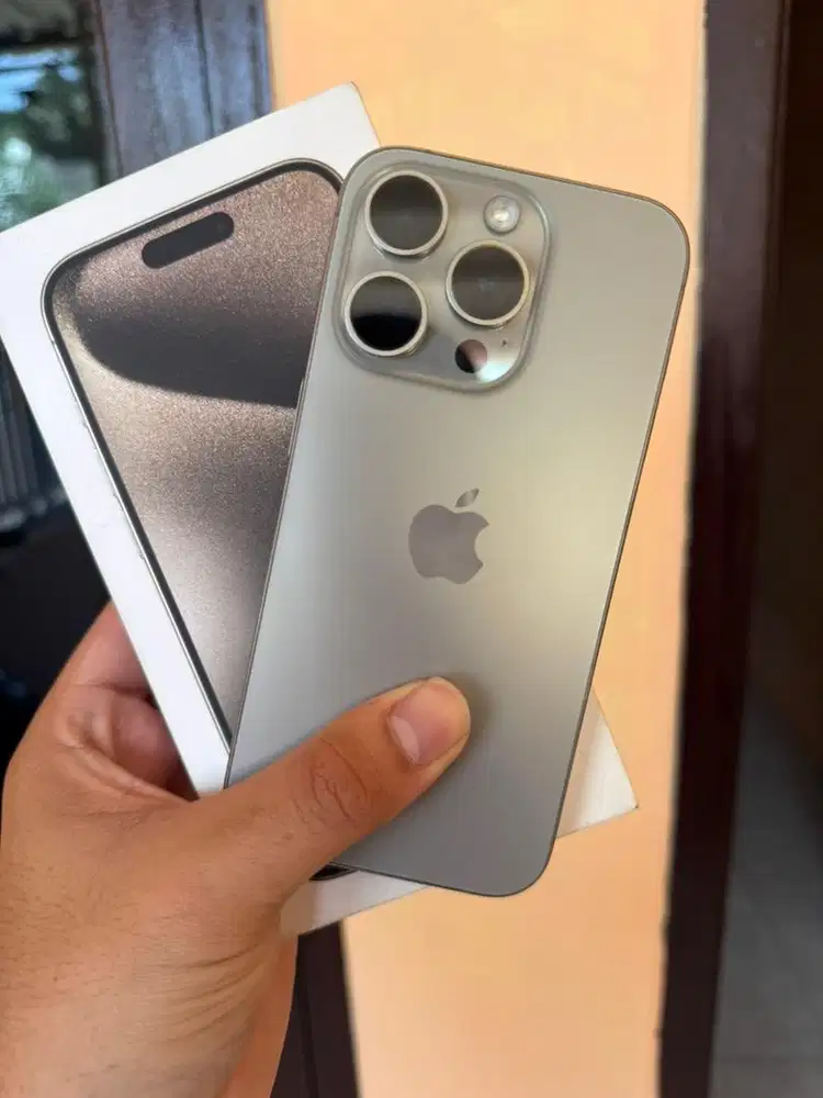 iPhone 15 Pro 256 Ibox