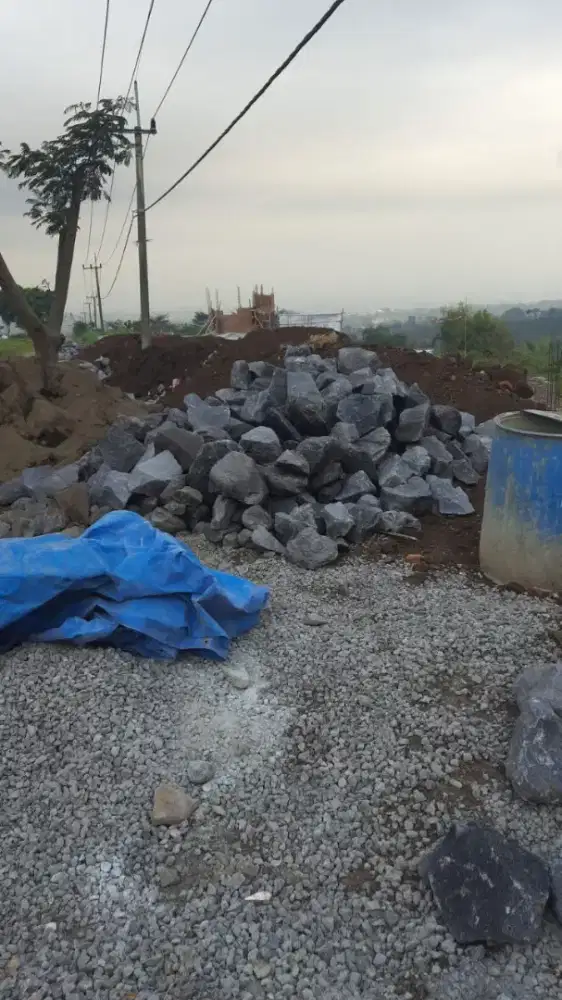 Jual Batu Belah Kualitas Tinggi Harga Terjangkau! Malang