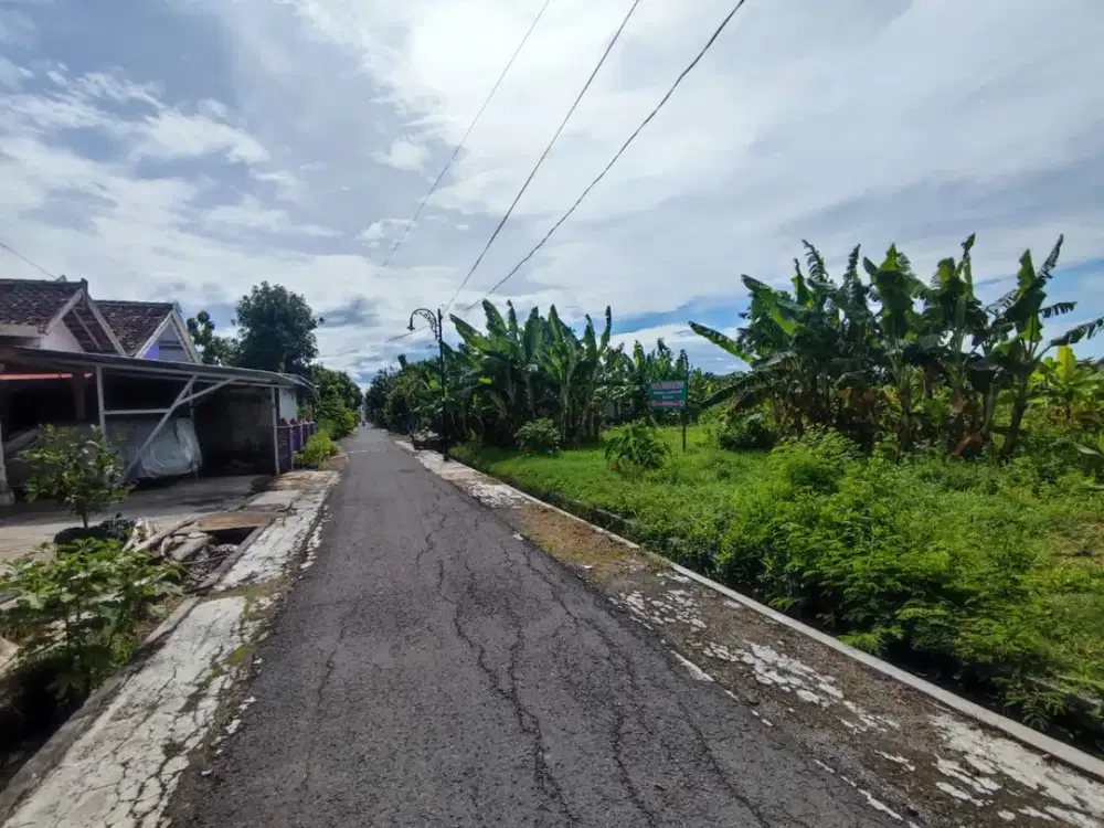 TANAH DEKAT TERMINAL MADIUN, TENGAH KOTA COCOK UNTUK INVESTASI ATAU HUNIAN