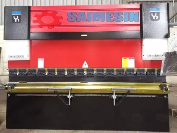 MESIN BENDING TEKUK PLAT CNC 160 Ton x 3.2 meter