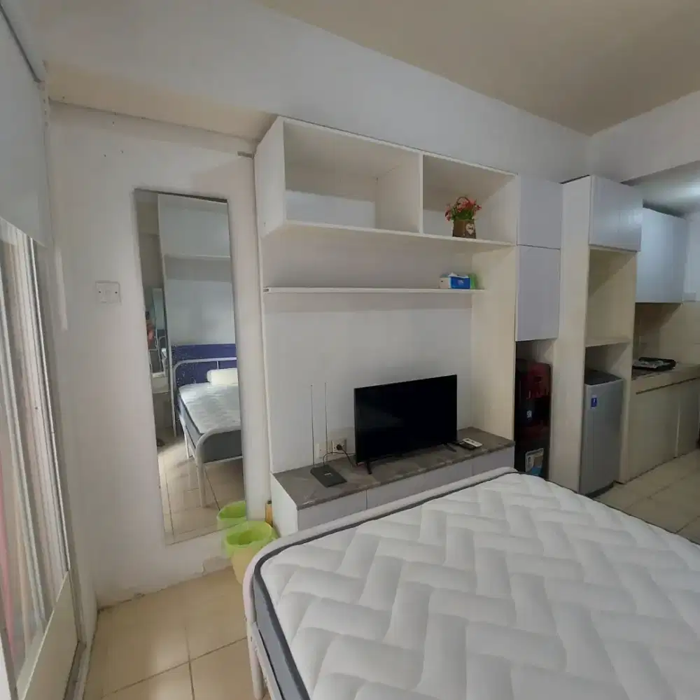 Disewakan Apartemen di Serpong Green View lantai 8, Rp. 2 jt / bln.