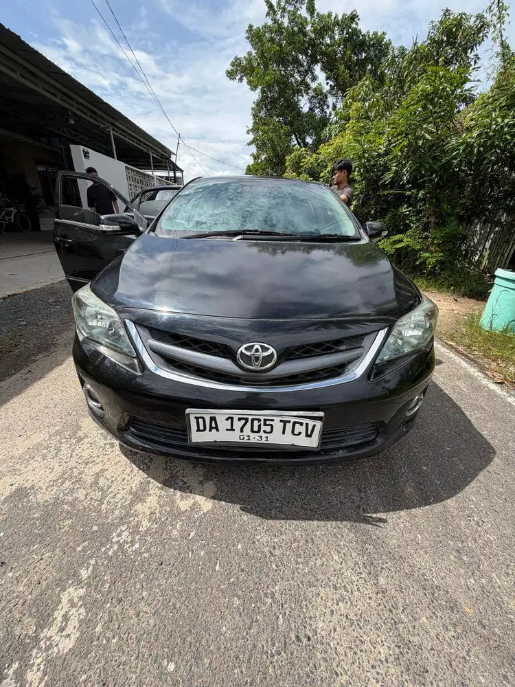 Toyota ALTIS TYPE V/AT (MATIC) - PLAT BJM HIDUP LOW KM