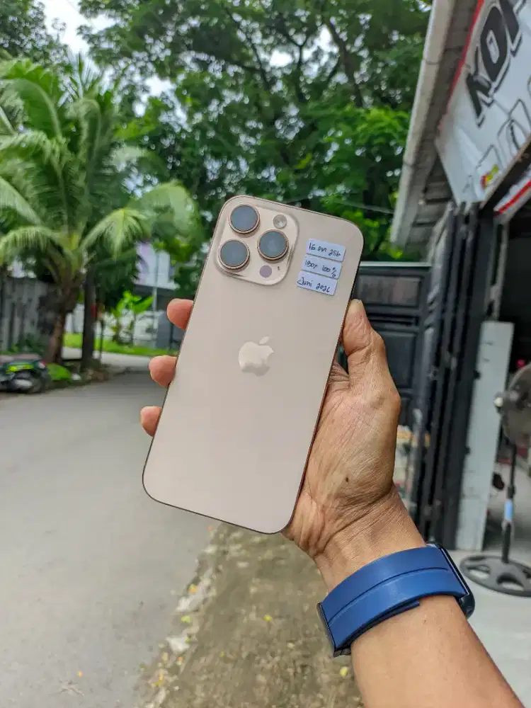 Iphone 16 pro max 256GB ibox on garansi lengkap mulus normal