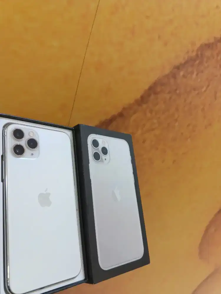 Iphone 11 pro 256gb karkter apple
