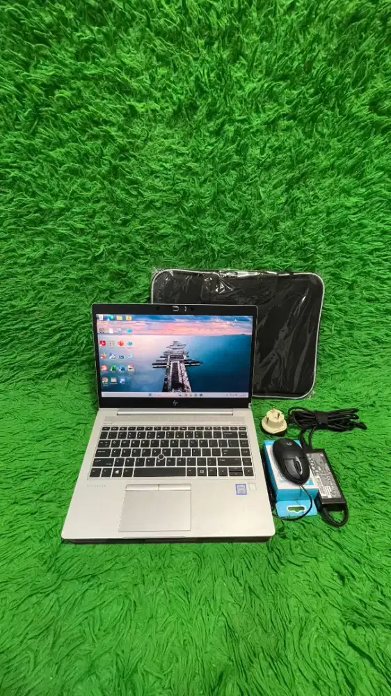 HP ELITEBOOK 840 G5 Versi DUAL GRAPHICS.SEMUA FUNGSI NORMAL SIAP PAKAI