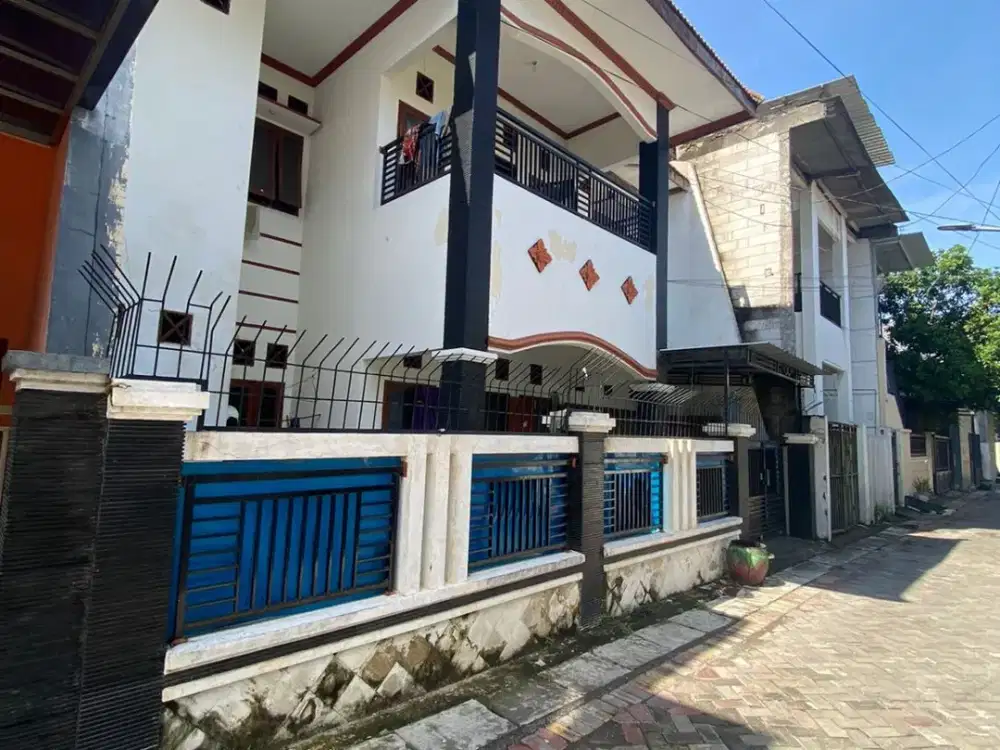 Jual Rumah Usaha Kost di Mojoklanggru Mojo Surabaya. Dekat Unair