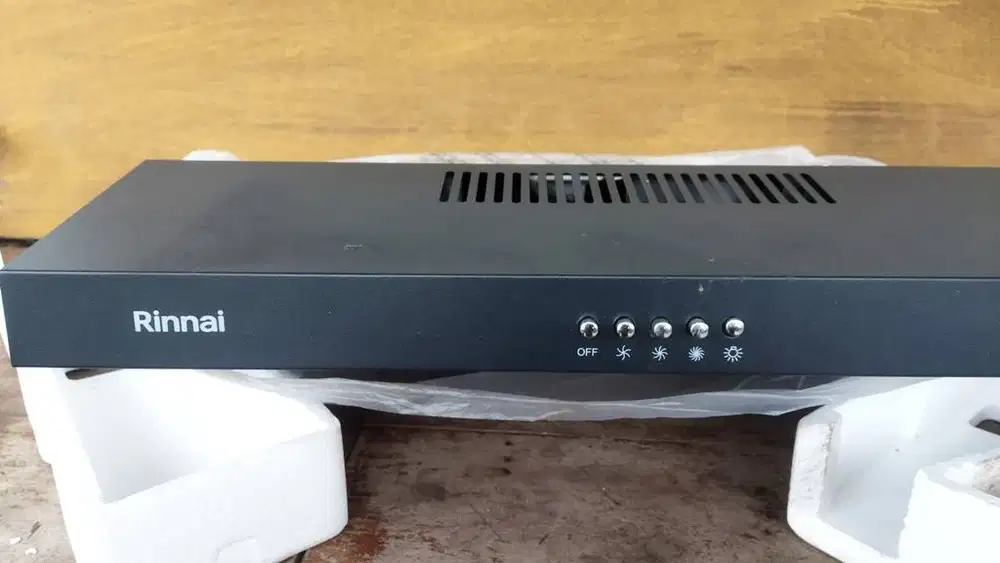 Penghisap Asap Dapur RINNAI Cooker Hood 60 cm RH 126 B Dual Function