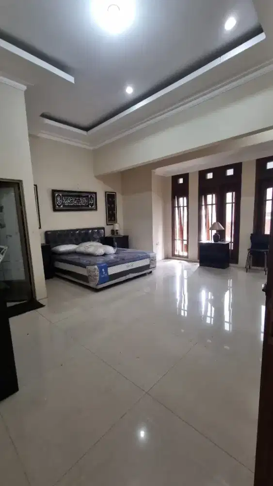 RUMAH MEWAH LUAS SIAP HUNI TERMURAH DEKAT TOL SIDOARJO CITO