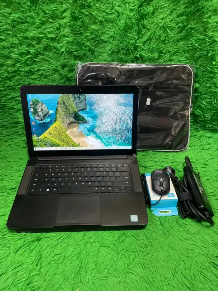 Dijual Razer Blade.Kondisi Mulus,Normal dan Siap Langsung Pakai