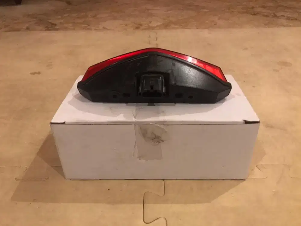 Aksesoris dan Parts Ducati Monster