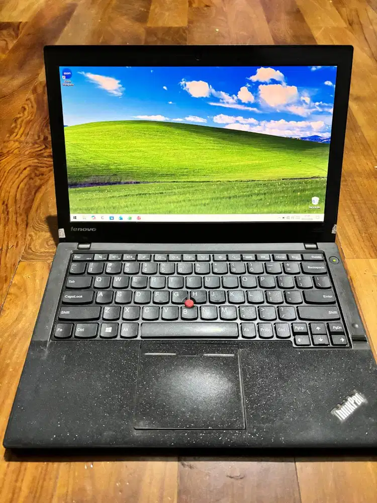 Lenovo Thinkad X240 Unit & charger Minus