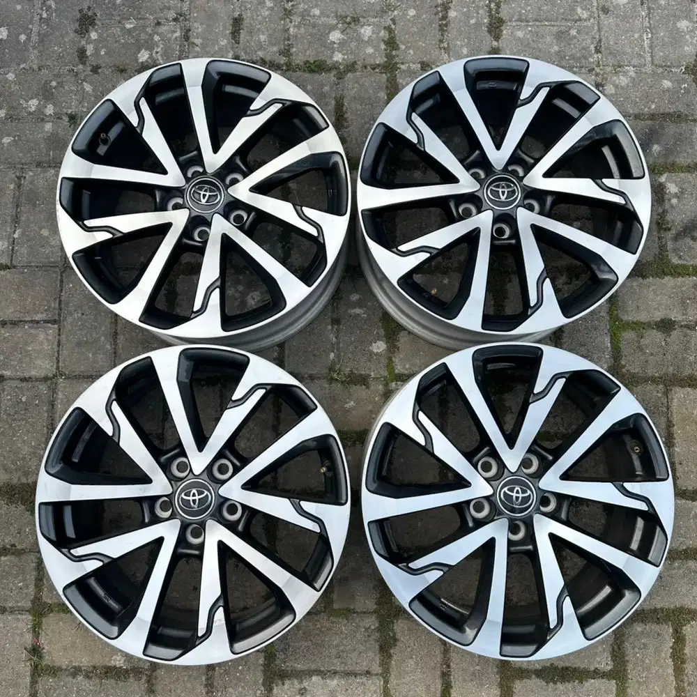 VELG RING 18 ORI TOYOTA COROLLA CROSS VOXY INNOVA ZENIX ALPHARD R18