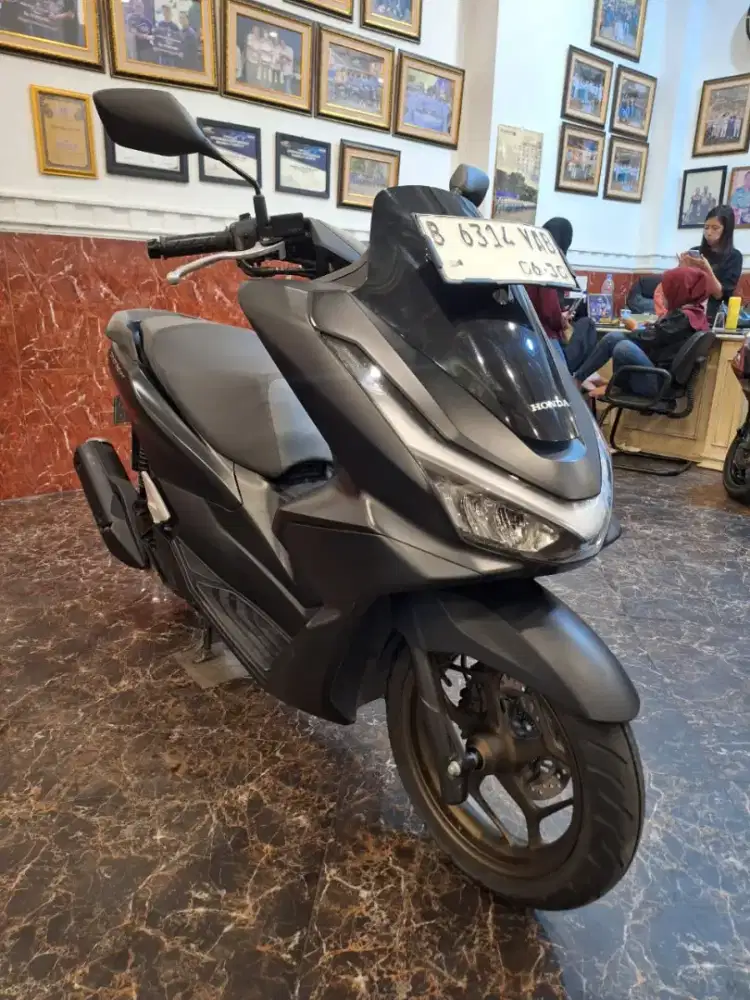 DP 2.5JT KREDIT HONDA PCX 160 ABS TH.2025 / MOTOR MULUS KY BARU BOS