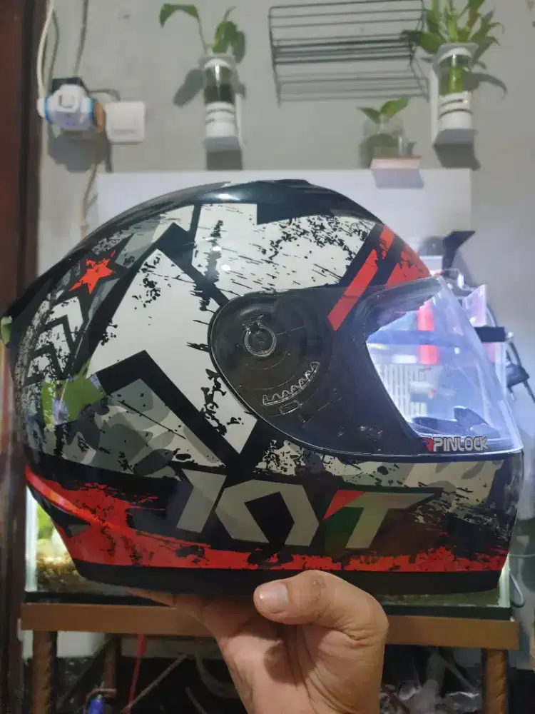 Helm Fullface KYT R-10