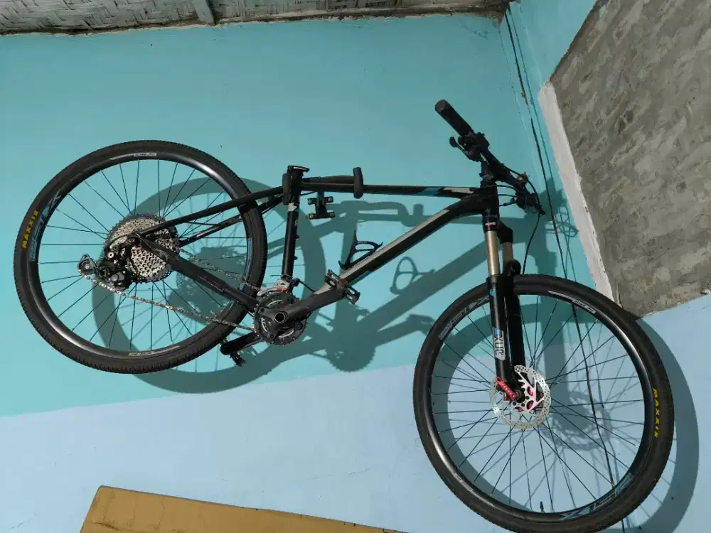 Sepeda polygon xtrada6 2020