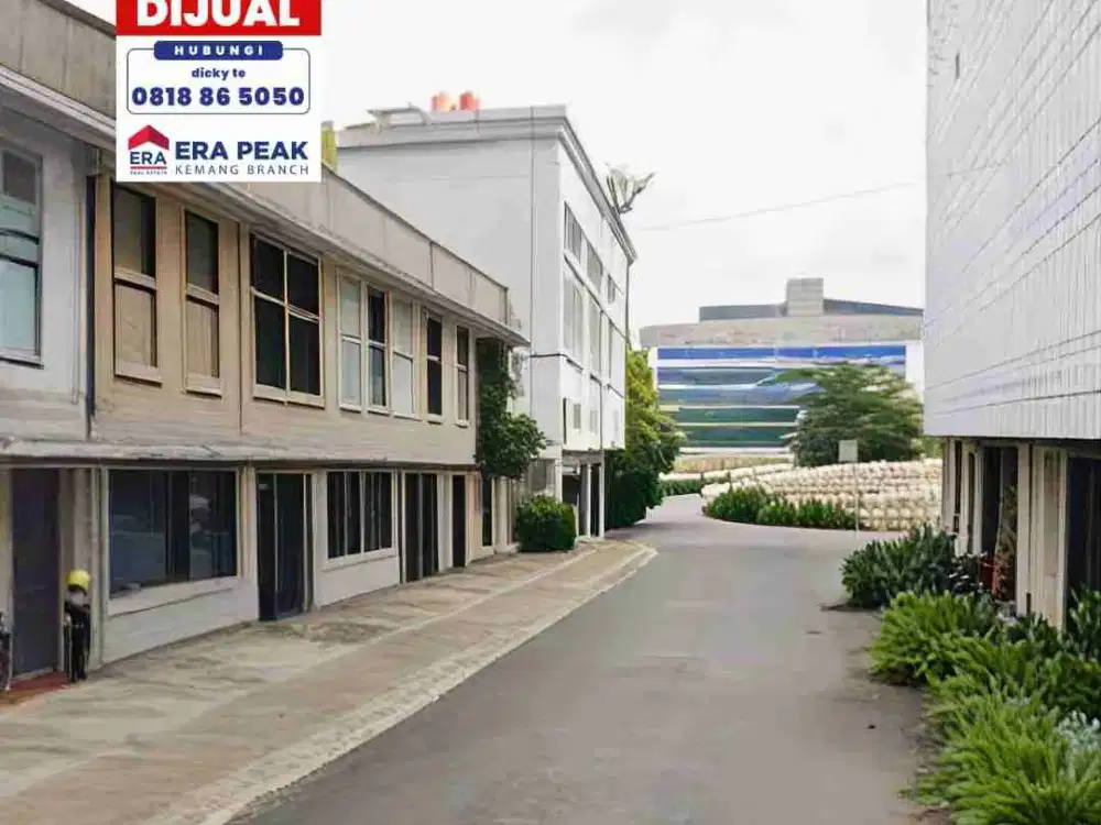 Jual Ruko Gedung 8 meter di pusat Komplek Blok M & Pasar Raya