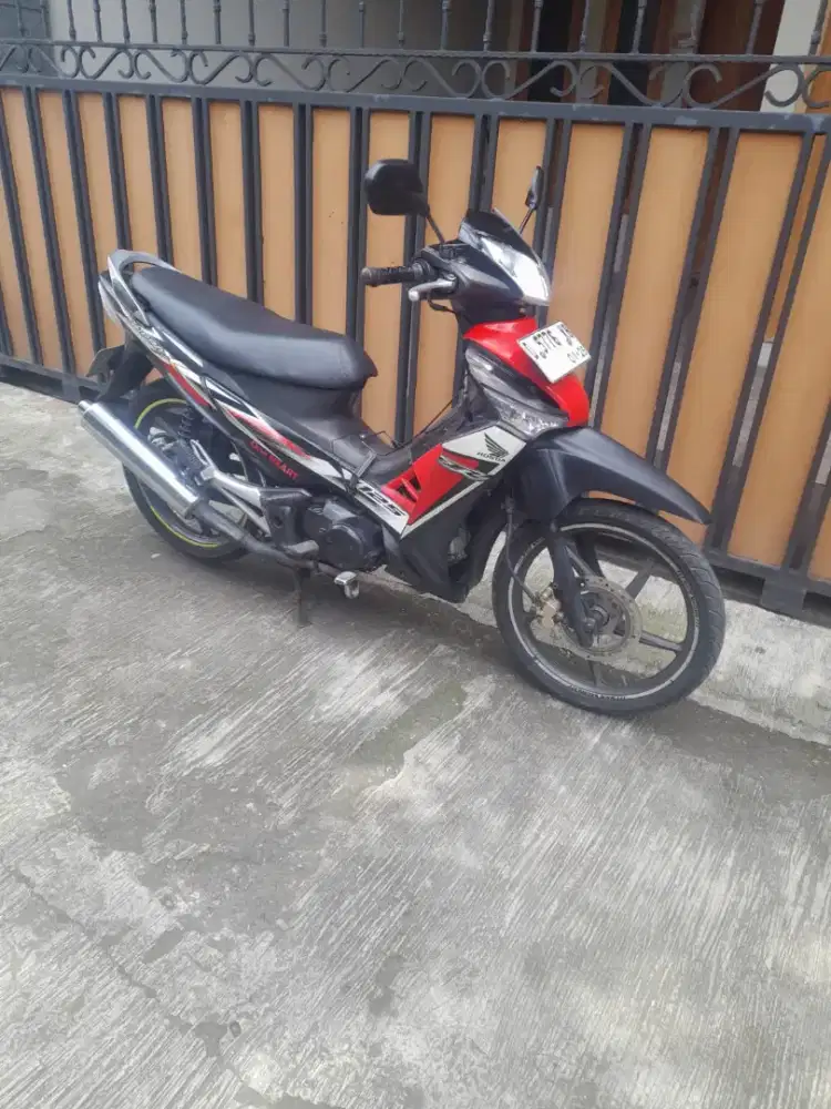DI JUAL SUPRA X 125