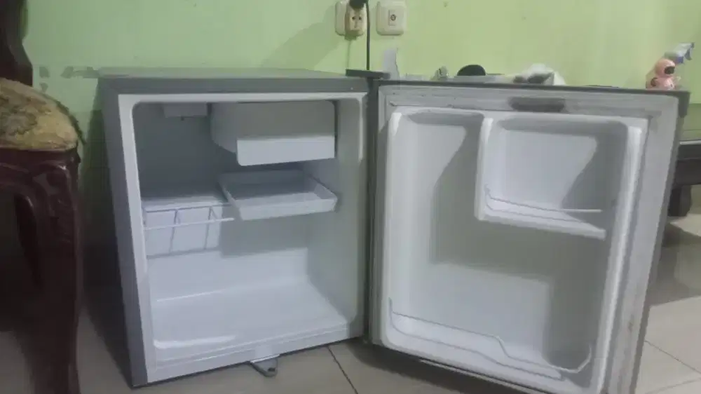 Freezer/Kulkas mini