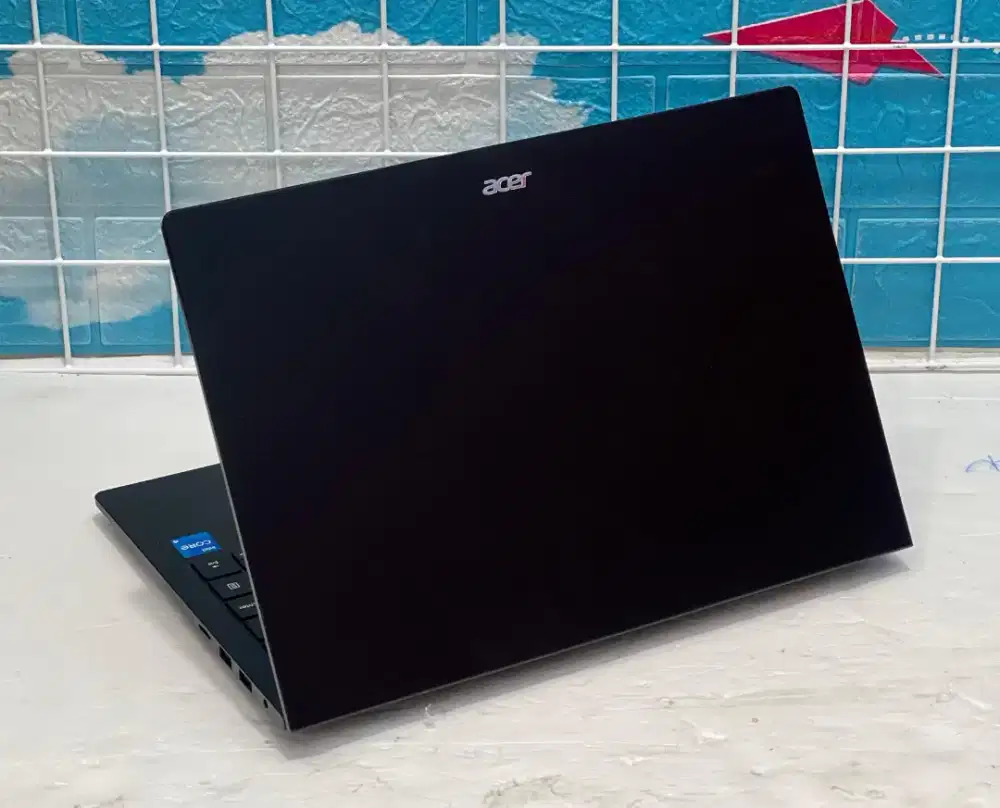 ACER MATE 14 AM1 - DESAIN SLIM LAYAR JERNIH. KERREN !