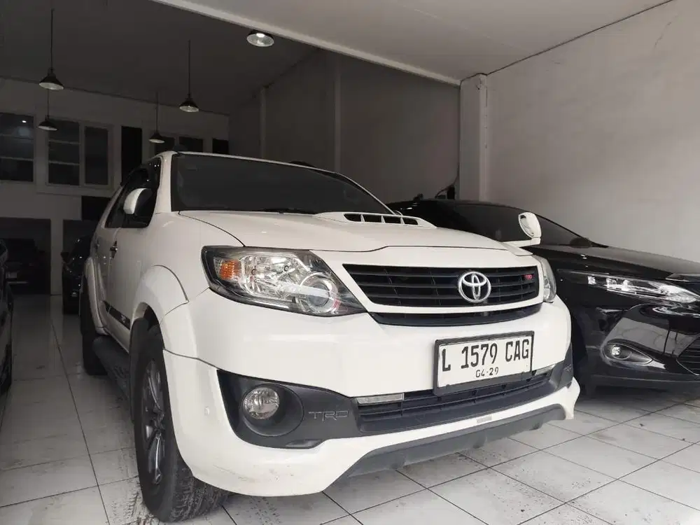 Toyota Fortuner VNT TRD 2014 Matic Istimewa Bs TT-Kredit.!!