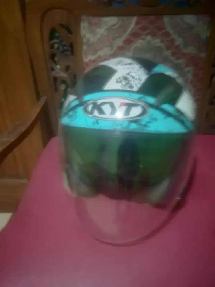 Helm KYT double visor