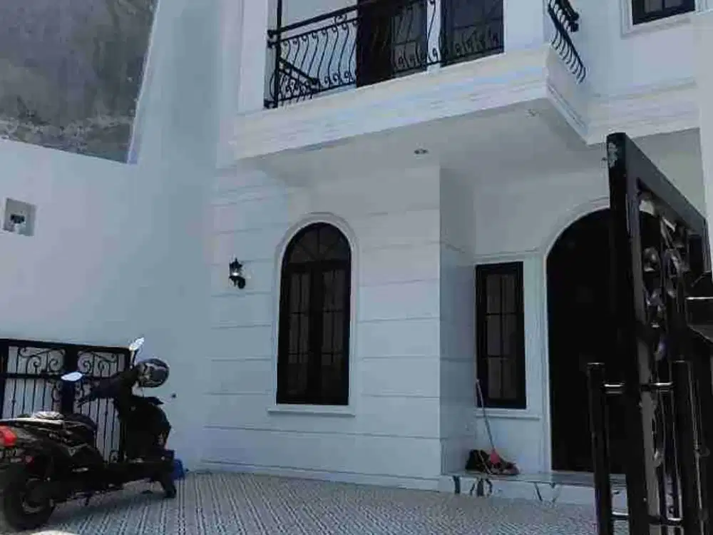 Rumah Baru Gaya American Clasic di Pasir Salam