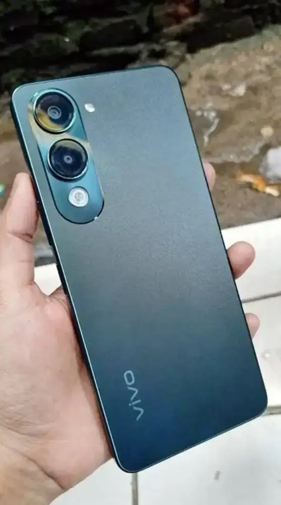 Vivo y04s ram 4+4/64