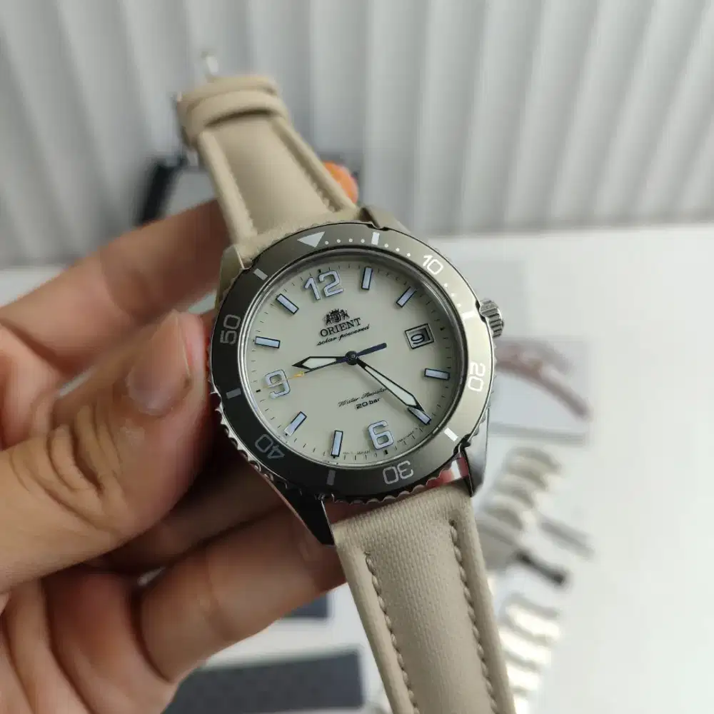 Orient Sport RA-WJ0003S Mako 40 Solar Ivory Dial