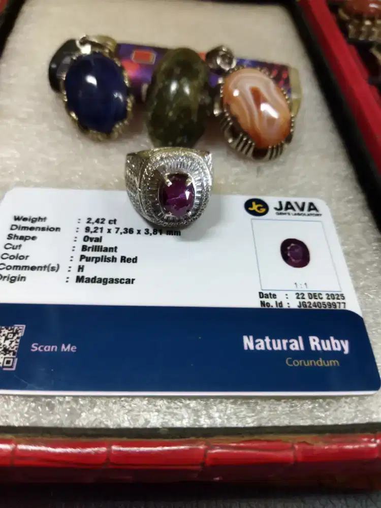 Cincin Natural ruby memo