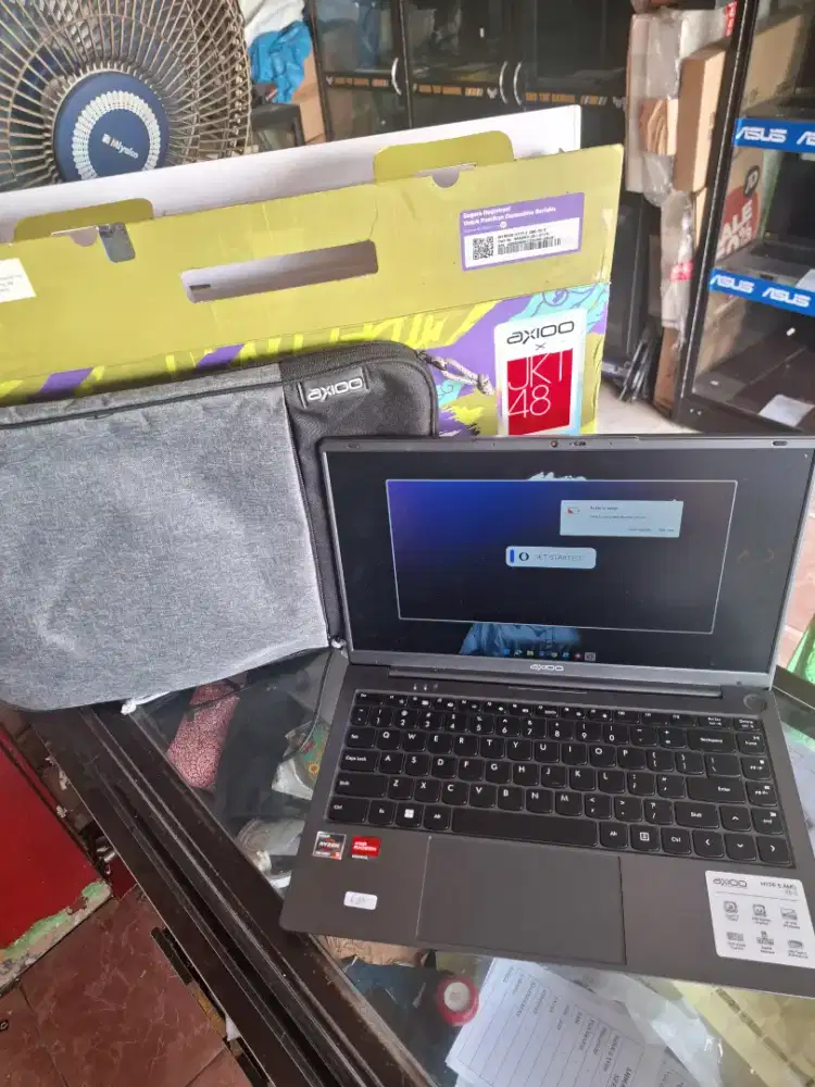 Axioo Hype 5 AMD X5-2 Ryzen 5-7430U Ram 16GB VGA 4GB vega 7 garansi