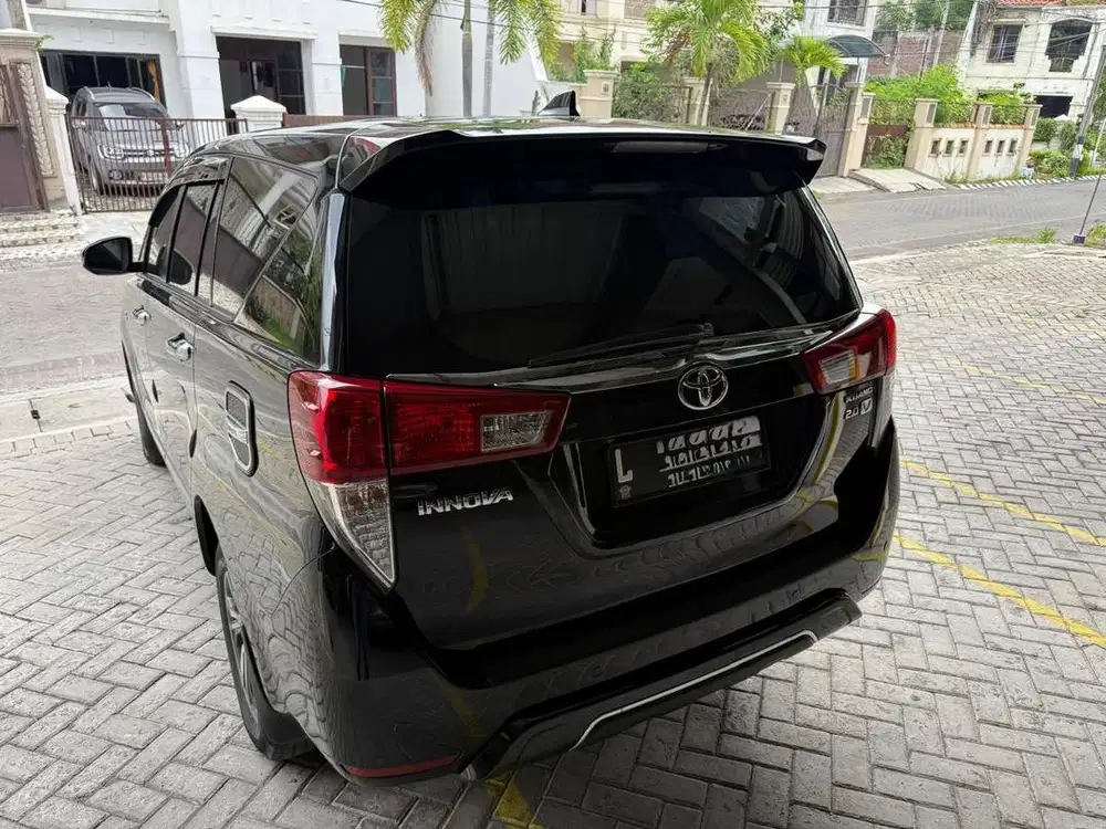 Innova V bensin 2018 matic