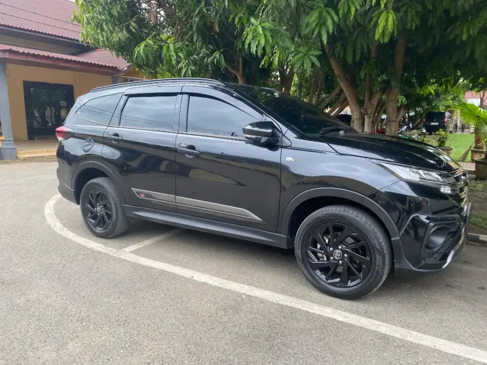 Toyota rush gr at tahun 2023