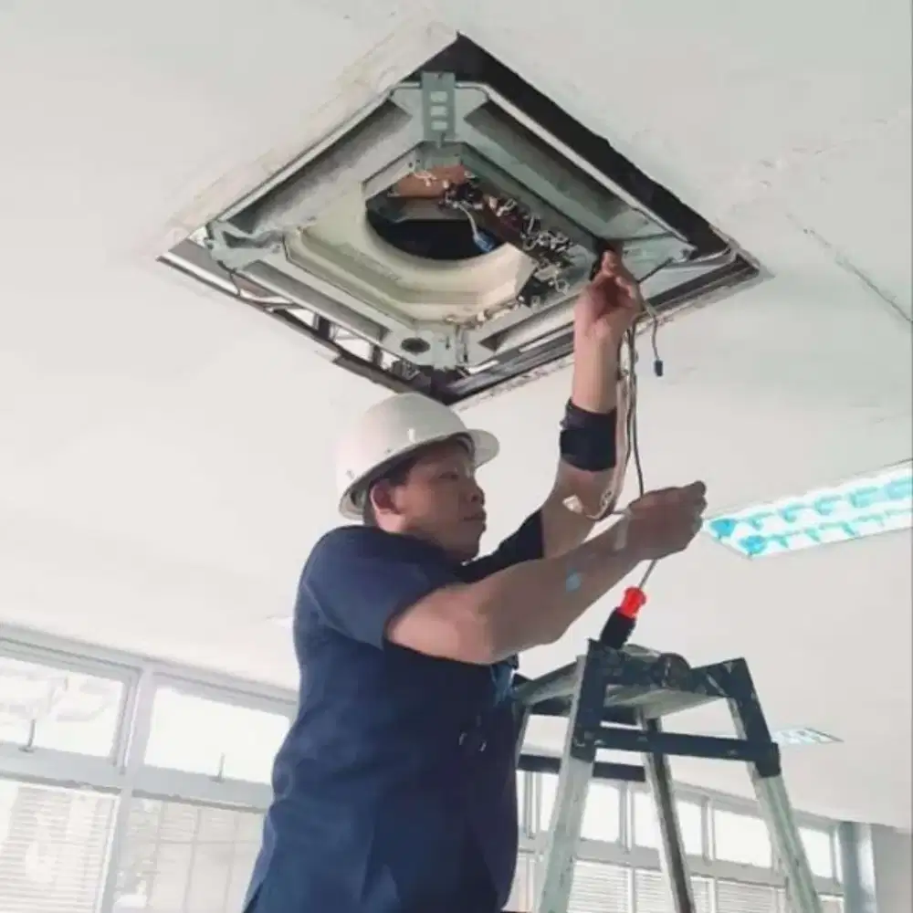 Service Ac,Kulkas,Pompa Air,Mesin Cuci dan Bongkar Pasang AC.