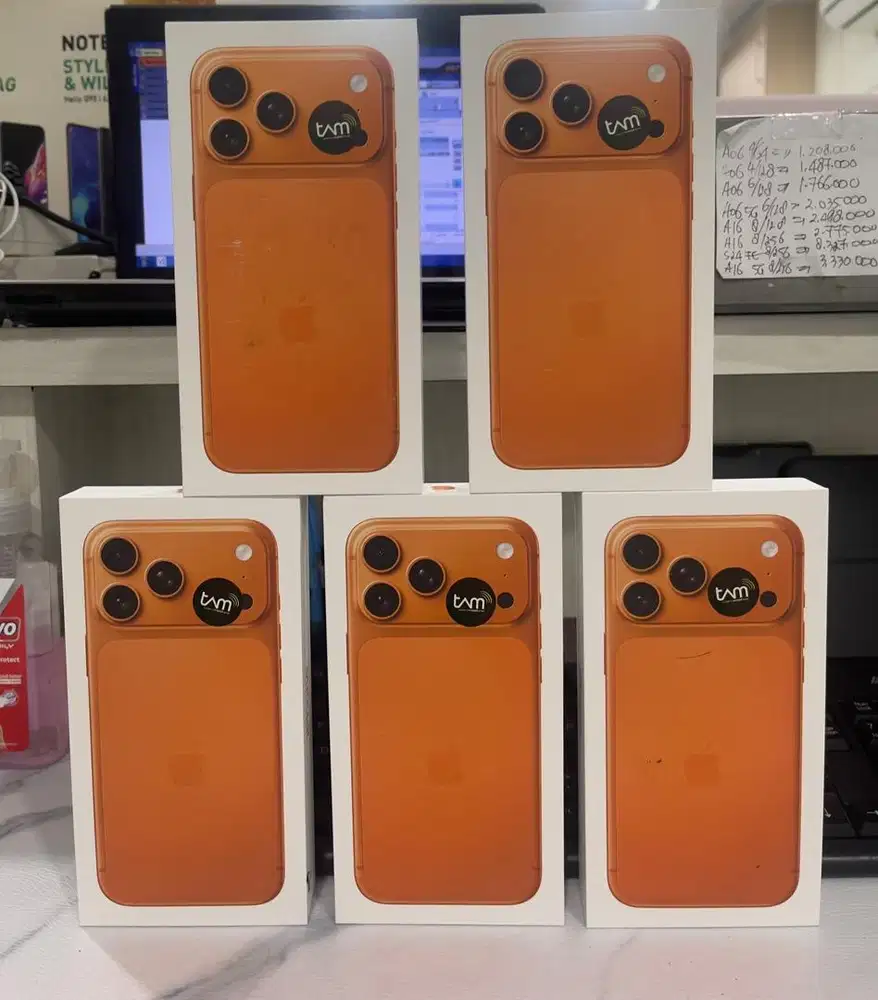 Baru--> IPhone 17 Pro Max 512Gb Grs Resmi (Warna : Cosmic Orange)