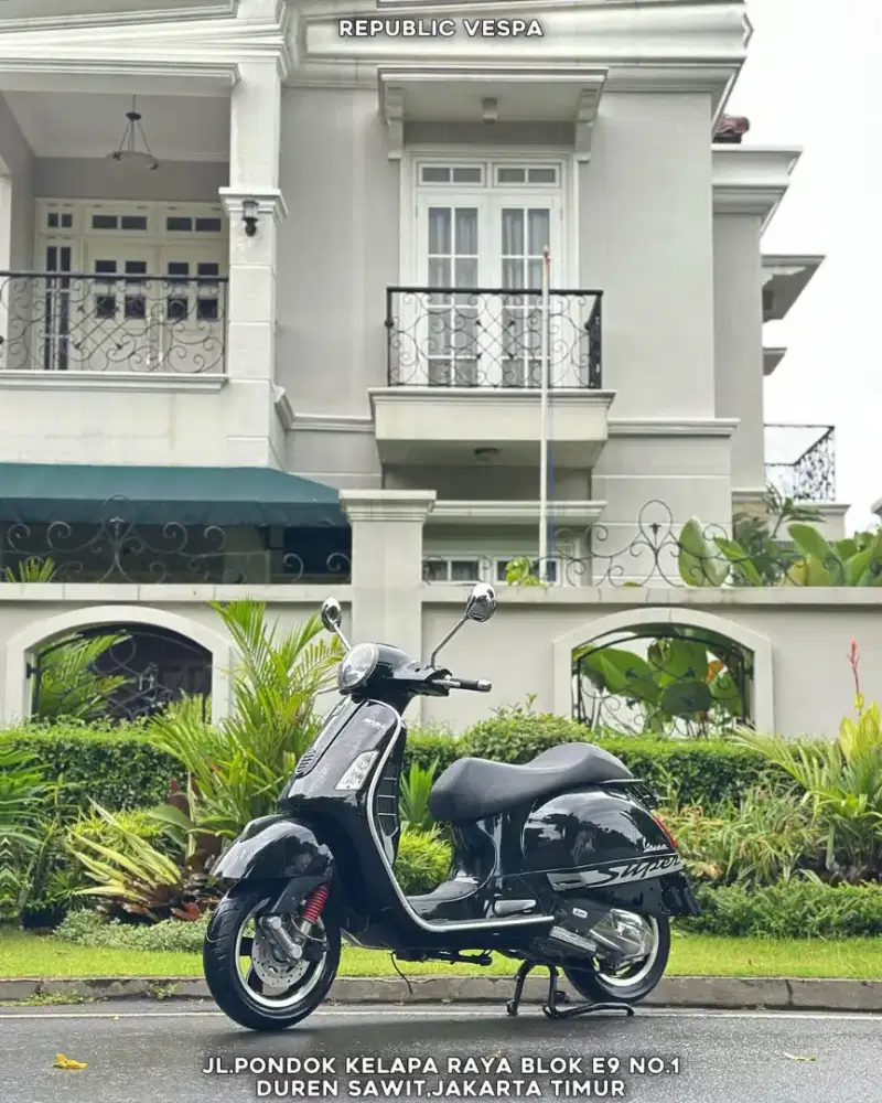 DIJUAL VESPA GTS 4V 150 IGET ABS 2018 PERFECT CONDITION