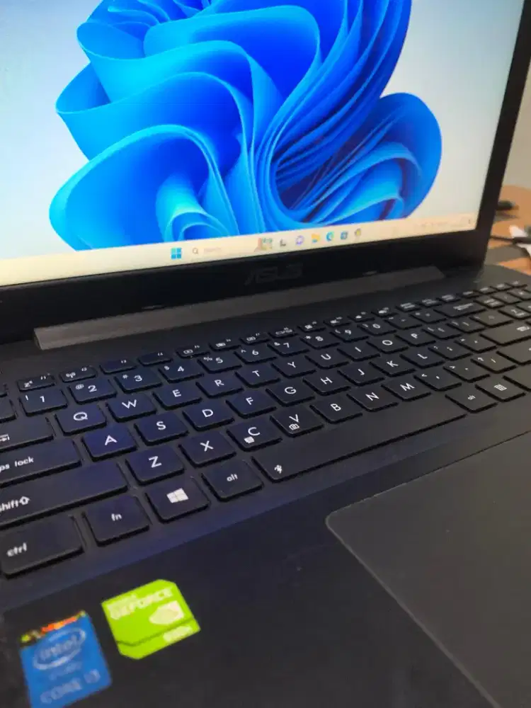 Asus Core i3 Ram 10gb dual VGA murah spek desain editing bisa gaming