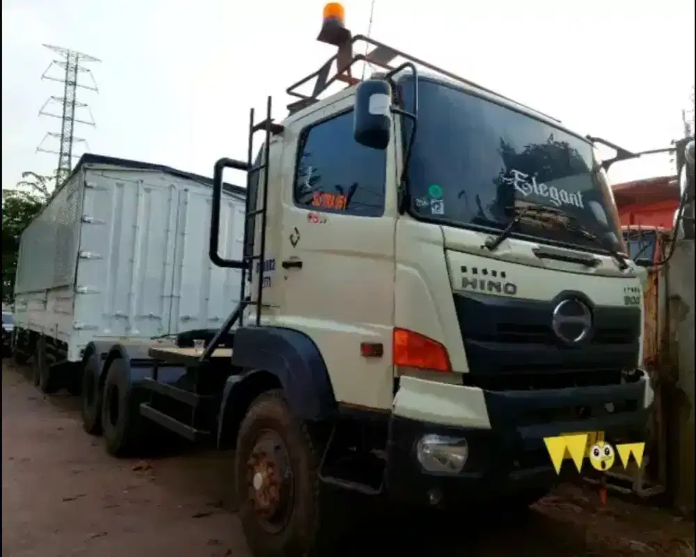 Hino Lohan 500 FM 350 TH Traktor Head Trailer Tronton 6×4 EURO2 Turbo