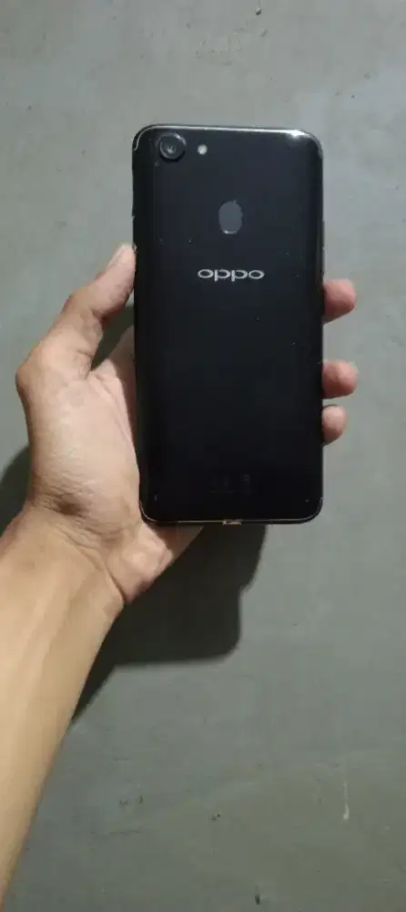 oppo f5 pro ram 6/64 nominus hp aja