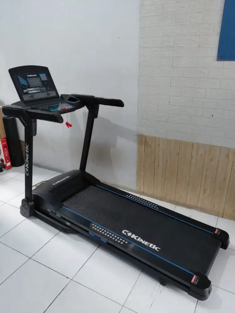 Treadmill Kinetic Second Seperti Baru