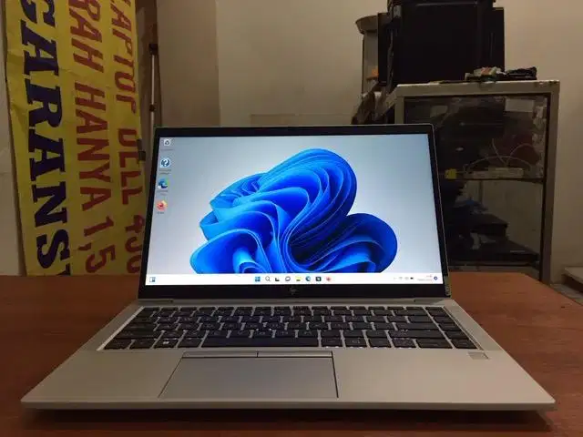 HP Elitebook 845 G8 Amd Ruzen 5 Pro 5650U Ram 16GB SSD 256GB SlimMulus