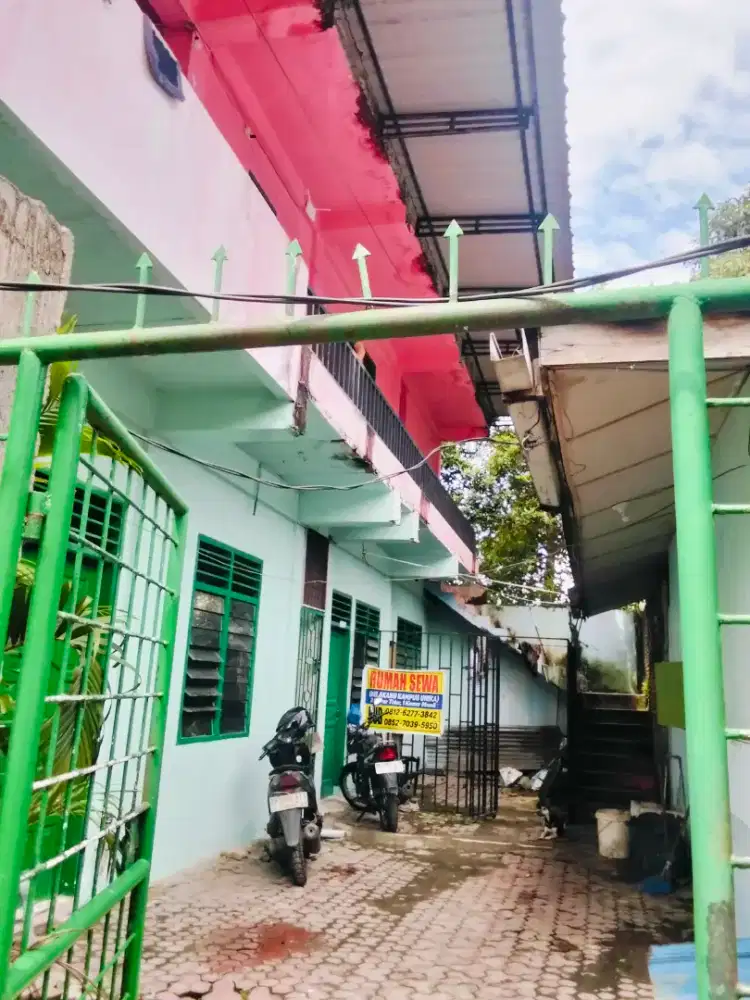 Dijual rumah kost