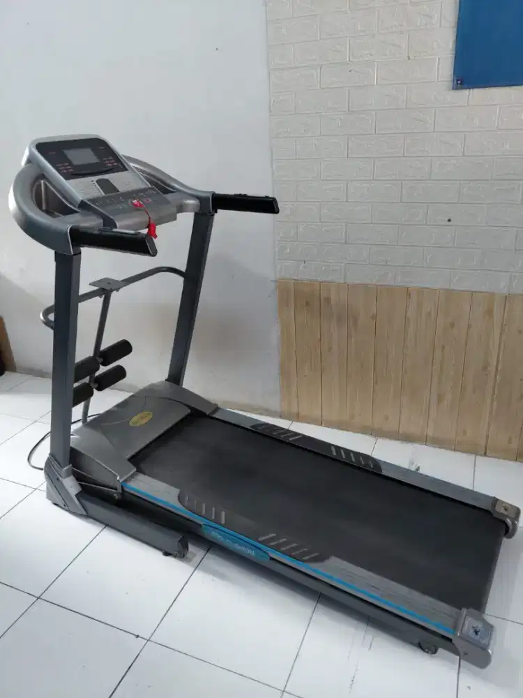 Treadmill Elektrik Second Merk Total Fitness type TL-270