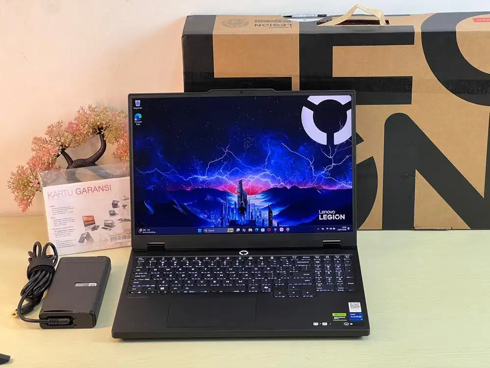 Lenovo Legion 5i i7-13650HX RTX 5050 16/512 GB Garansi 3 Tahun Full
