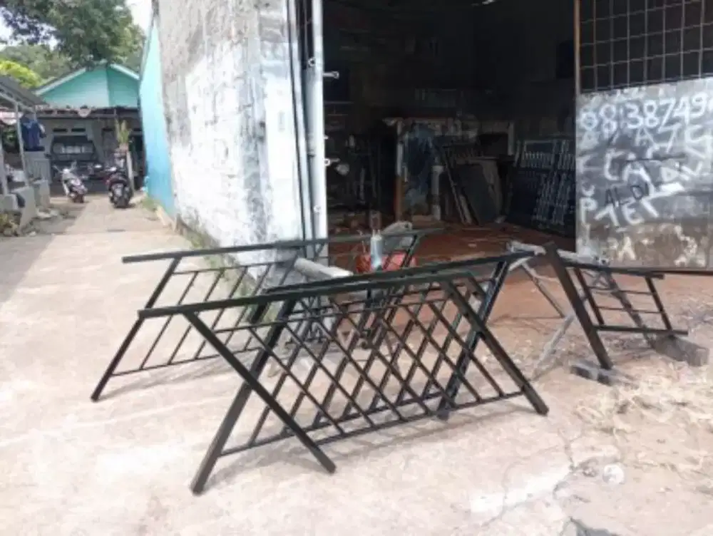 Relling Tangga minimalis murah meriah