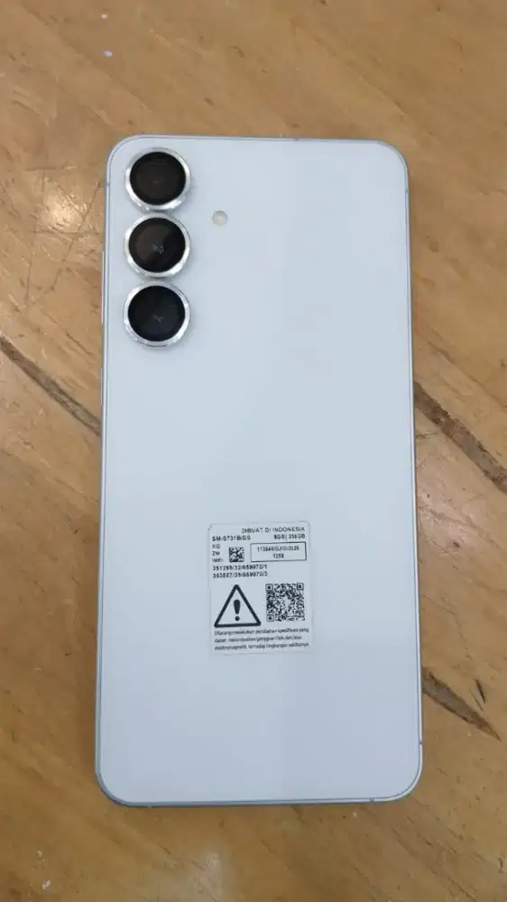 Samsung S25 FE 8/256GB Fullset