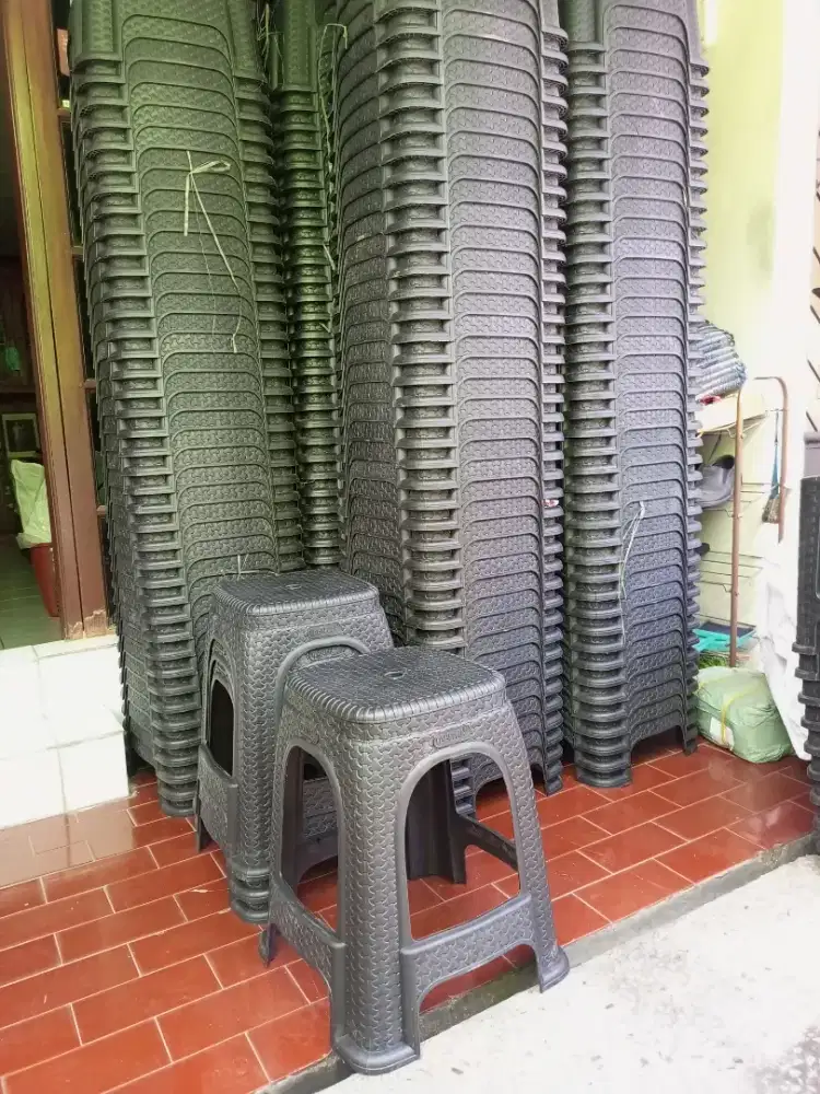 Bangku kursi baso hitam plastik kokoh