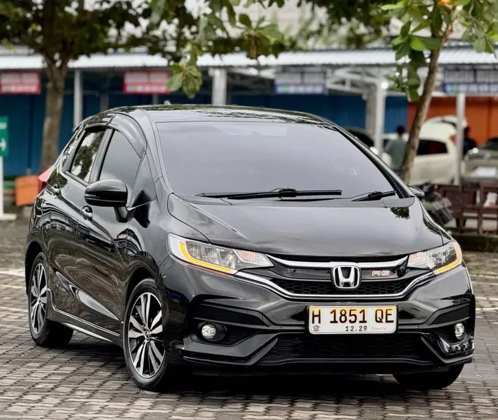 KM 70 Honda Jazz RS 2017 Automatic Plat H Facelift Istimewa Mulua