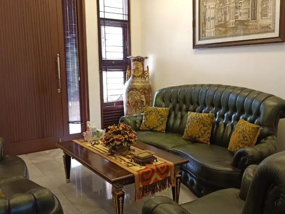 Dijual Rumah Pejanten Barat Luas dan Nyaman