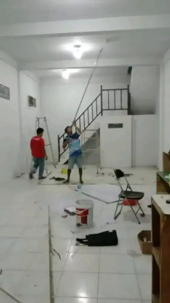 Jasa tukang cat spesialis cat dan listrik dan lain nya