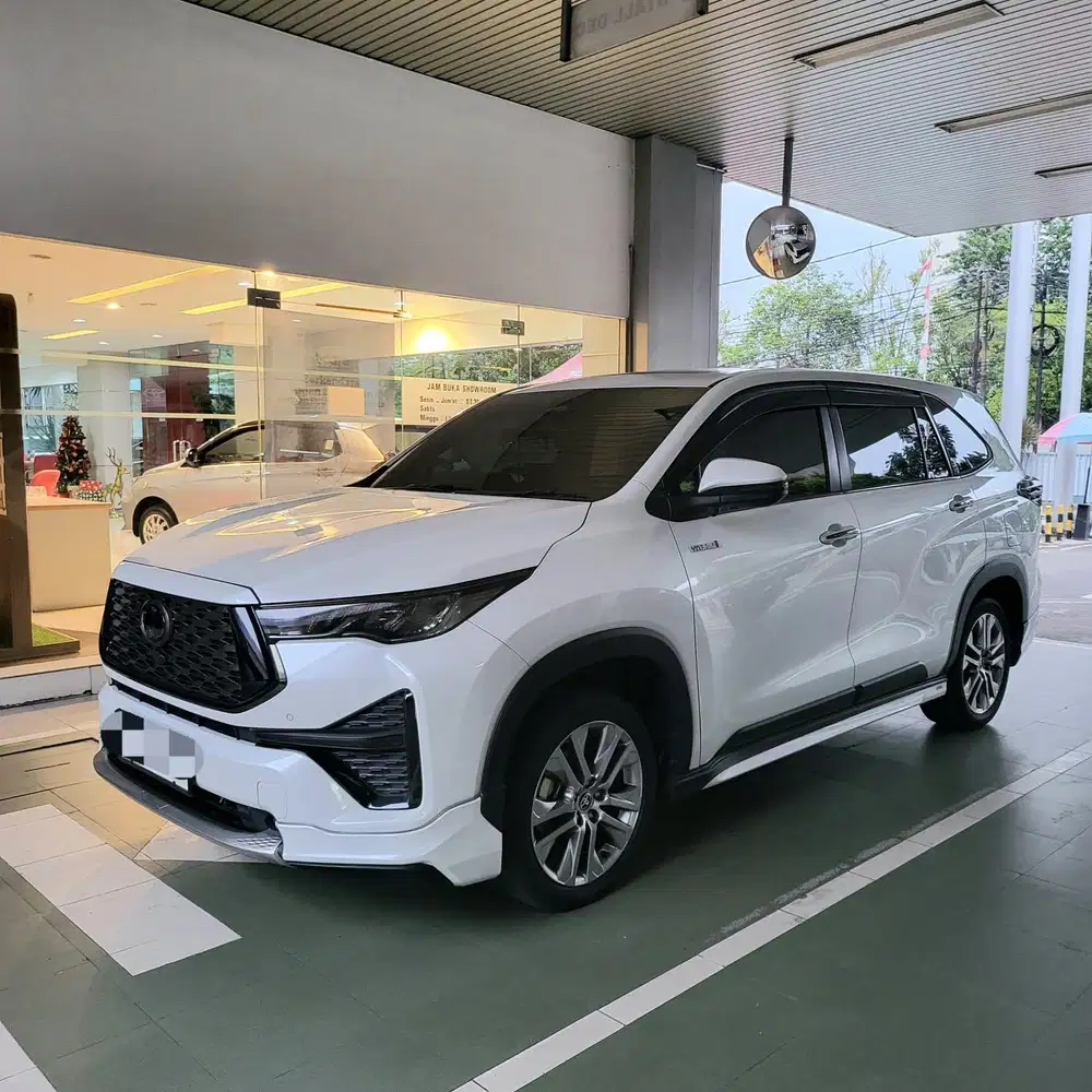 INNOVA ZENIX Q Hybrid Modelista